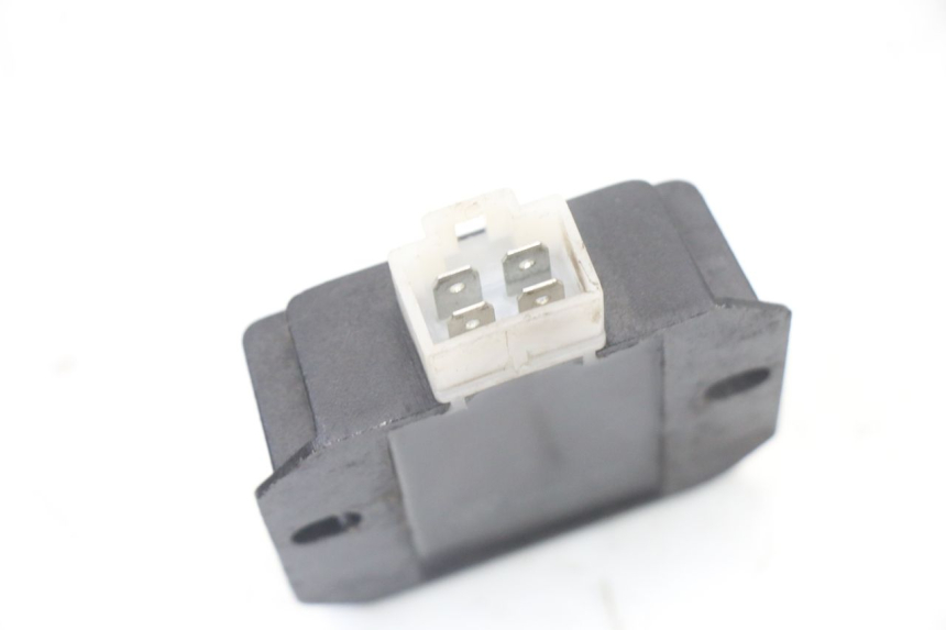 photo de CHARGING REGULATOR TNT MOTOR ROMA 10' 4T 50 (2019 - 2022) - Zoom on usage condition