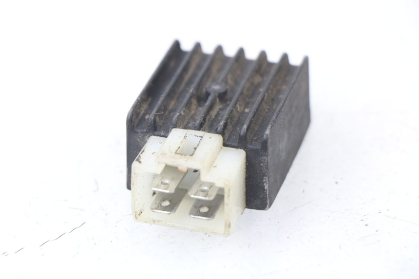 photo de REGULATOR PEUGEOT TREKKER TKR 50 (2005 - 2014) - Component detail