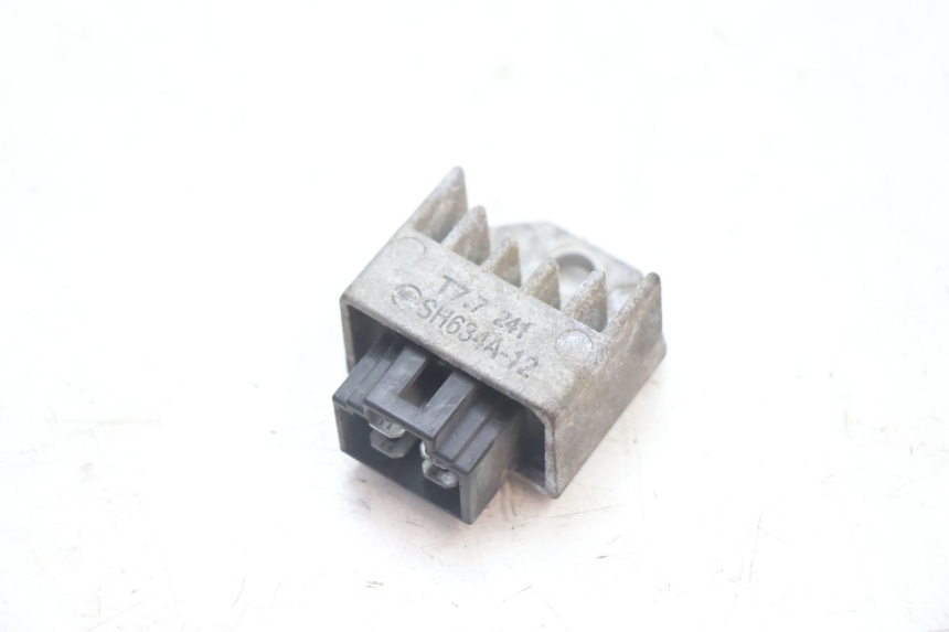 photo de CHARGING REGULATOR PEUGEOT TREKKER 50 (1995 - 2004) - Main view