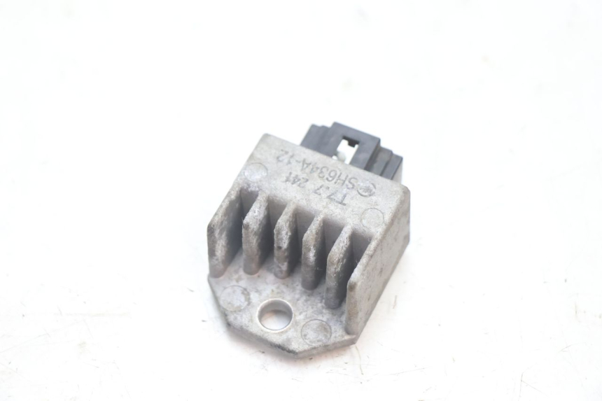 photo de CHARGING REGULATOR PEUGEOT TREKKER 50 (1995 - 2004) - Component detail