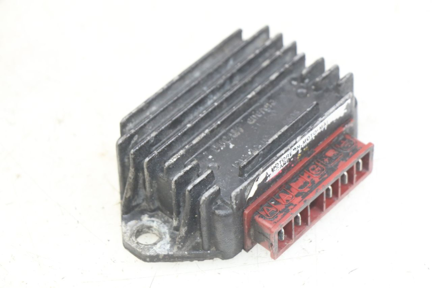 photo de CHARGING REGULATOR PIAGGIO TYPHOON 50 (1993 - 1999) - Component detail