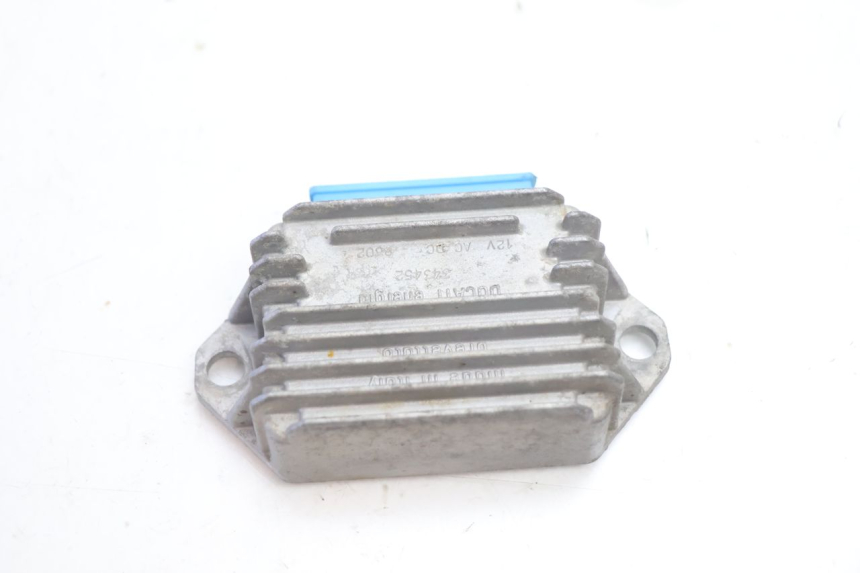 photo de CHARGING REGULATOR PIAGGIO TYPHOON 50 (1993 - 1999) - Component detail