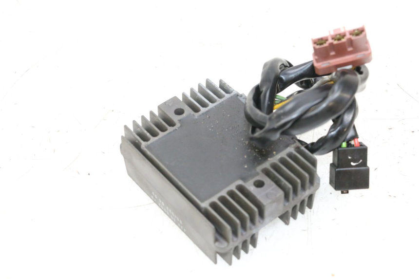 photo de CHARGING REGULATOR PIAGGIO VESPA GTS SUPER IE 125 (2009 - 2016) - Product overview