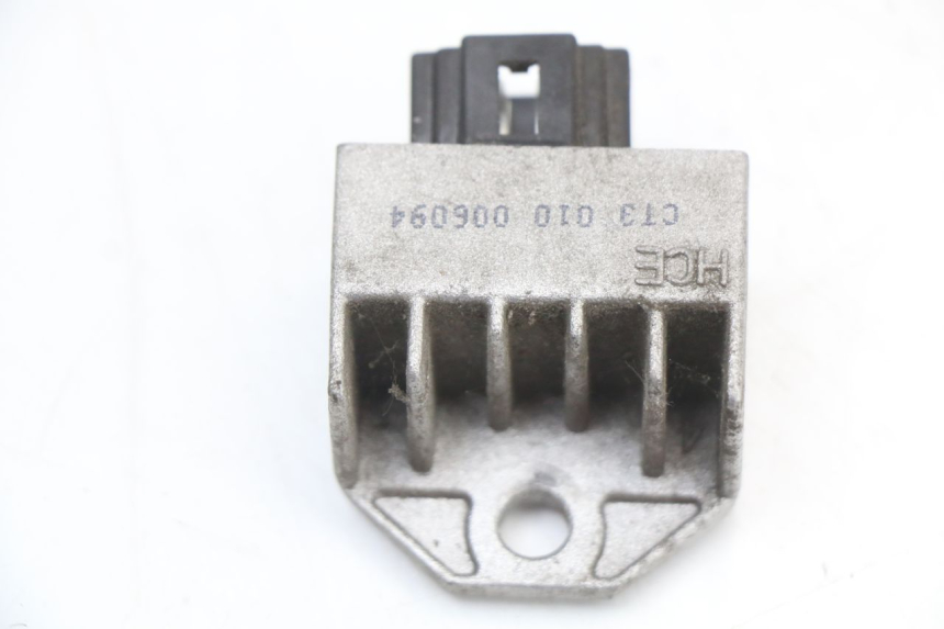 photo de CHARGING REGULATOR PEUGEOT VIVACITY NEW 4T 50 (2008 - 2017) - Component detail