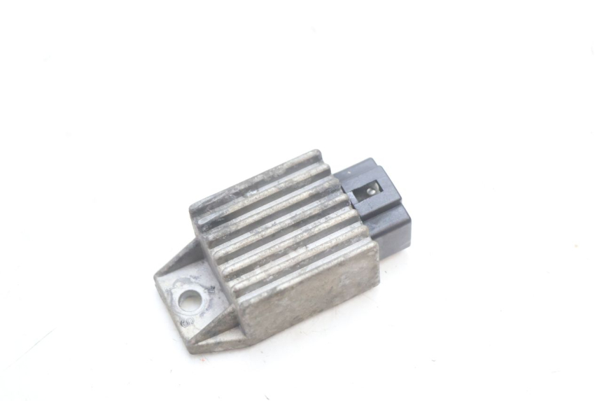 photo de CHARGING REGULATOR PEUGEOT VIVACITY 50 (1998 - 2003) - Component detail