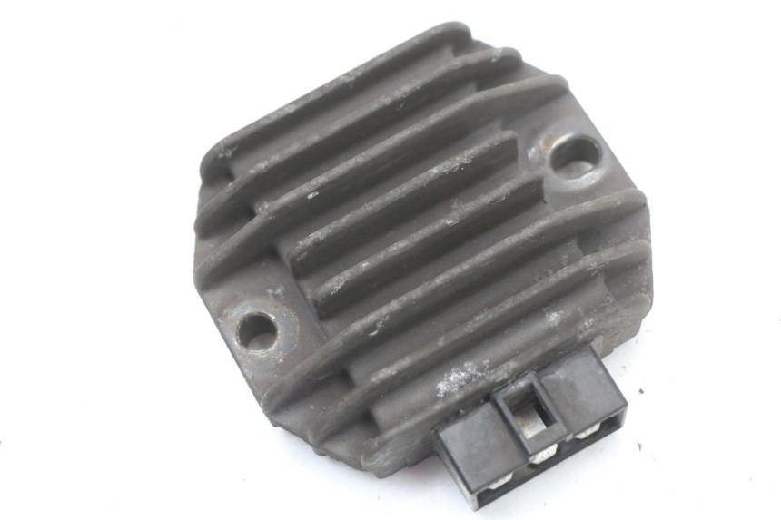 photo de CHARGING REGULATOR YAMAHA X-MAX XMAX 125 (2010 - 2013) - Main view