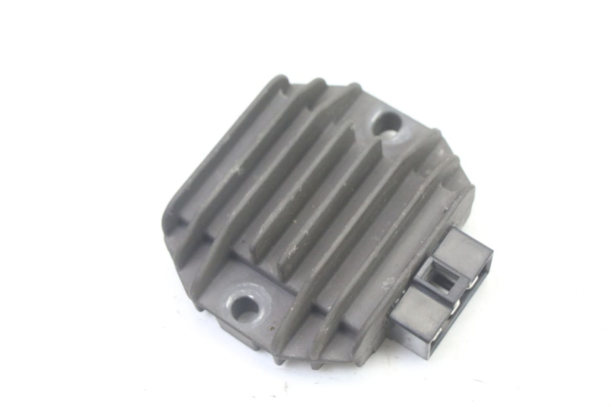 photo de CHARGING REGULATOR YAMAHA X-MAX XMAX 125 (2010 - 2013) - Main view
