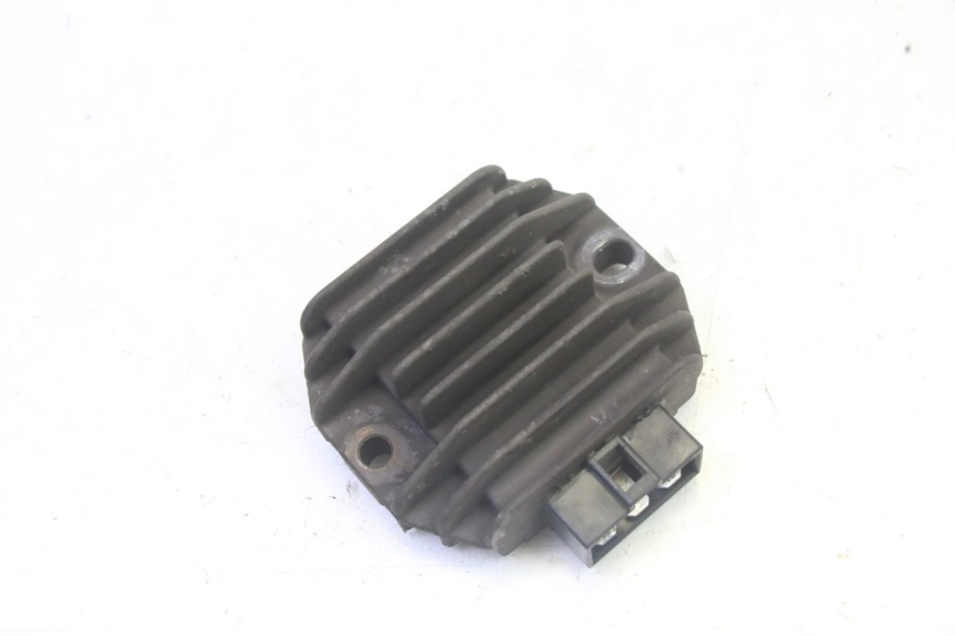 photo de CHARGING REGULATOR YAMAHA X-MAX XMAX 125 (2010 - 2013) - Main view
