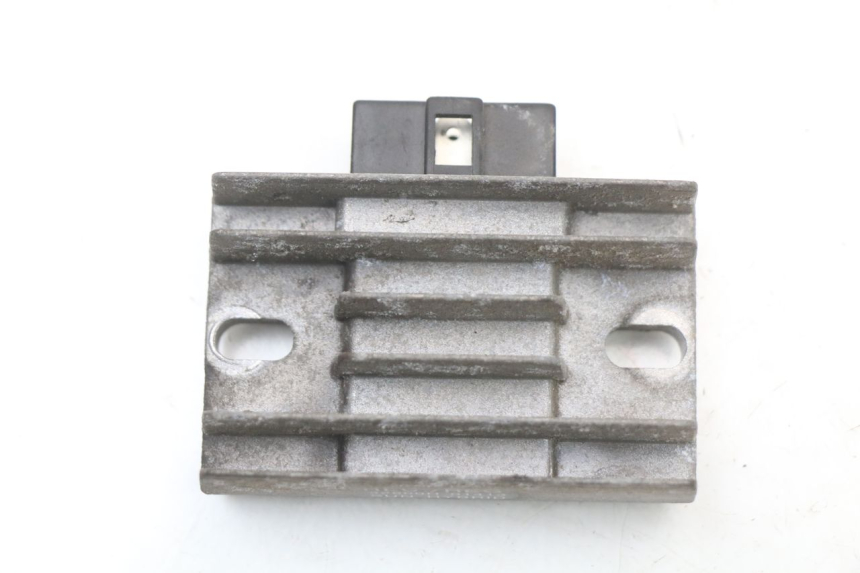 photo de CHARGING REGULATOR PIAGGIO X8 125 (2004 - 2007) - Main view