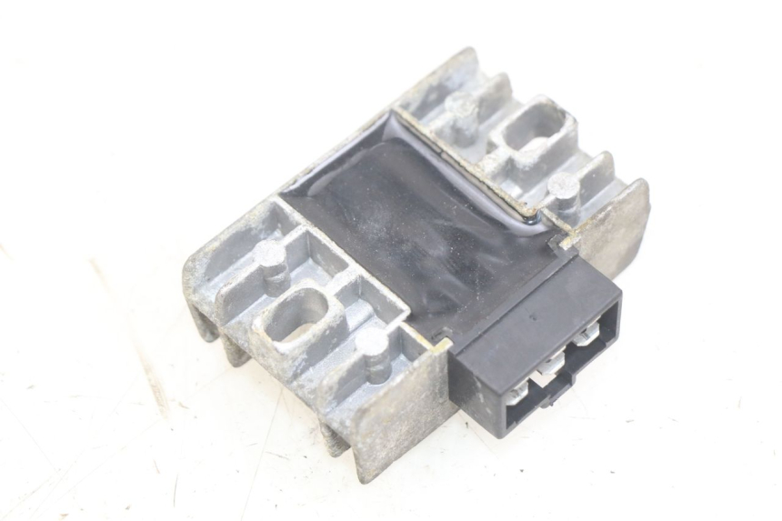 photo de CHARGING REGULATOR PIAGGIO X9 EVOLUTION 125 (2003 - 2007) - Component detail