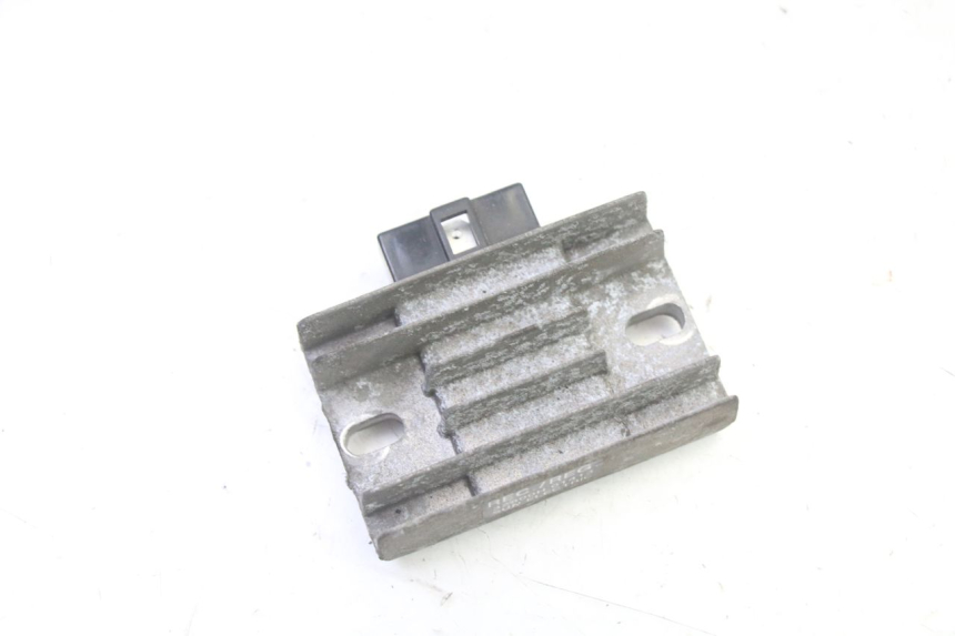 photo de CHARGING REGULATOR PIAGGIO X9 EVOLUTION 125 (2003 - 2007) - Component detail