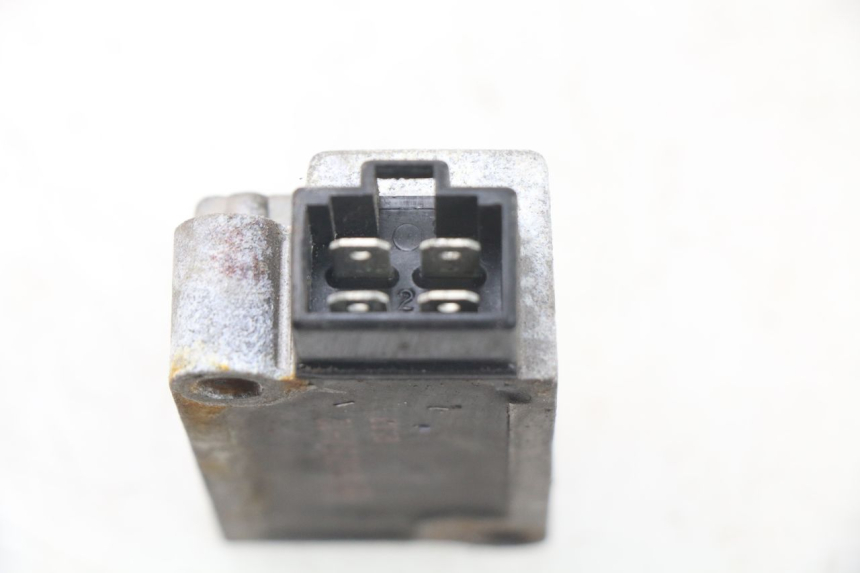 photo de CHARGING REGULATOR YAMAHA XJN XJ N DIVERSION 600 (1994 - 1997) - Alternative perspective