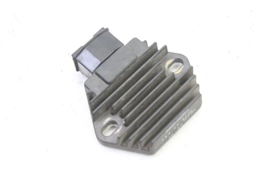 photo de REGULATOR HONDA XLV VARADERO 125 (2000 - 2006) - Component detail