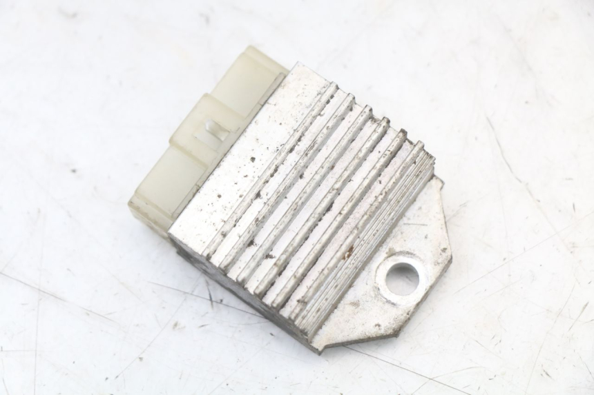 photo de REGULATOR YAMAHA BW'S NG NEXT GENERATION 50 (1996 - 2003) - Component detail