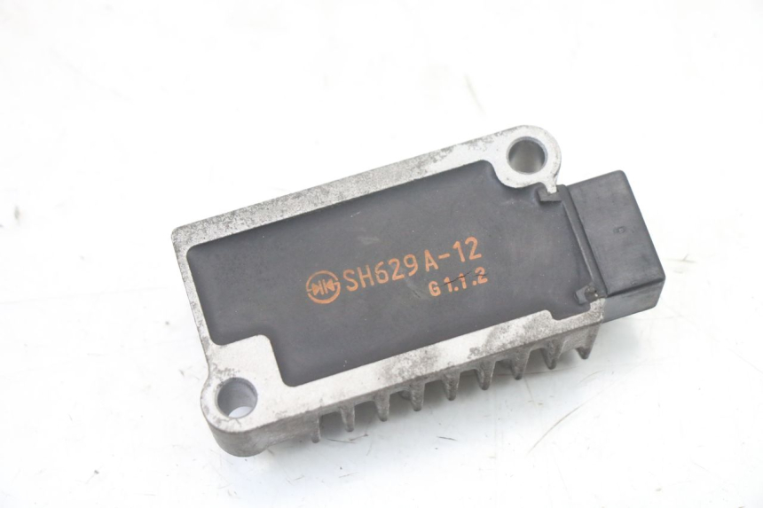 photo de CHARGING REGULATOR YAMAHA NEOS NEO'S 4T 50 (2008 - 2016) - Alternative perspective