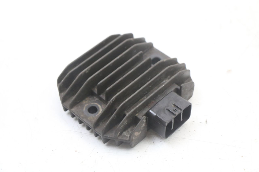 photo de REGULATOR YAMAHA XVS DRAG STAR DRAGSTAR 650 (1997 - 2007) - Main view