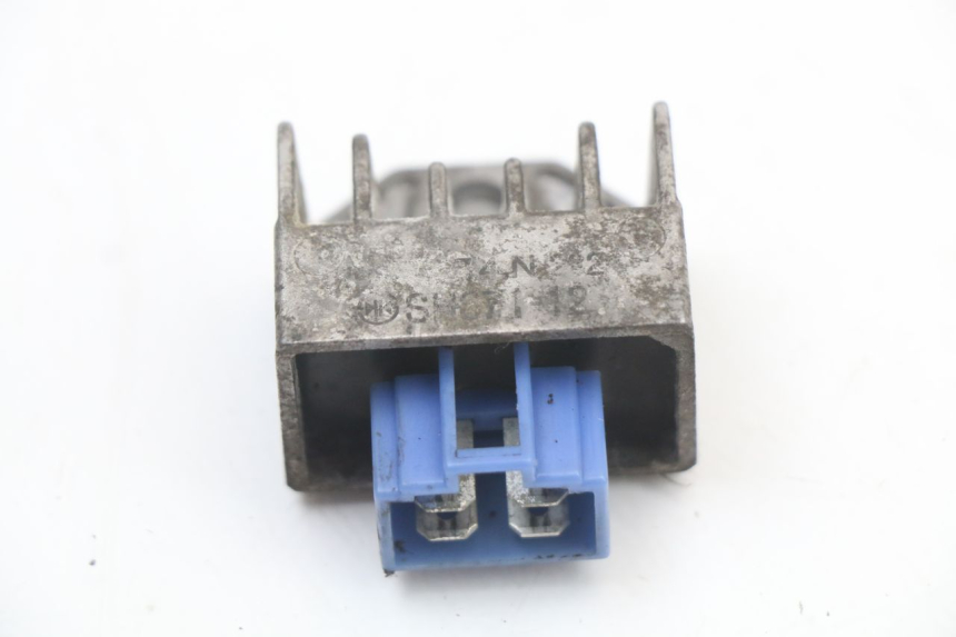 photo de REGULATOR YAMAHA YN NEO'S 50 (1997 - 2004) - Component detail