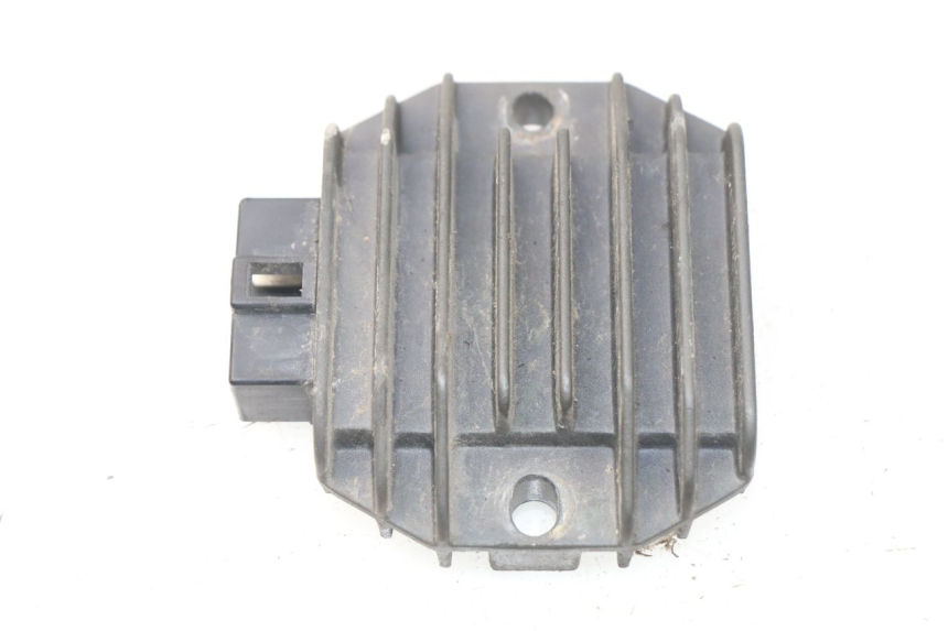 photo de CHARGING REGULATOR YAMAHA YP MAJESTY 125 (2007 - 2010) - Main view