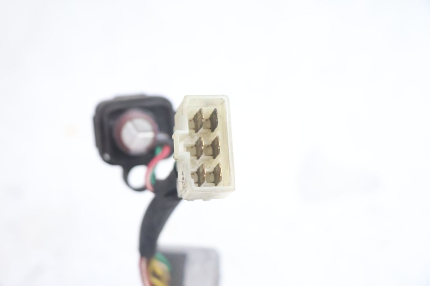 photo de CHARGING REGULATOR PIAGGIO ZIP 4T 50 (2018 - 2020) - Fixing points details