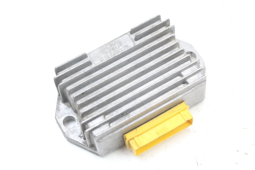 photo de REGULATOR PIAGGIO ZIP RST 50 (1996 - 1998) - Main view