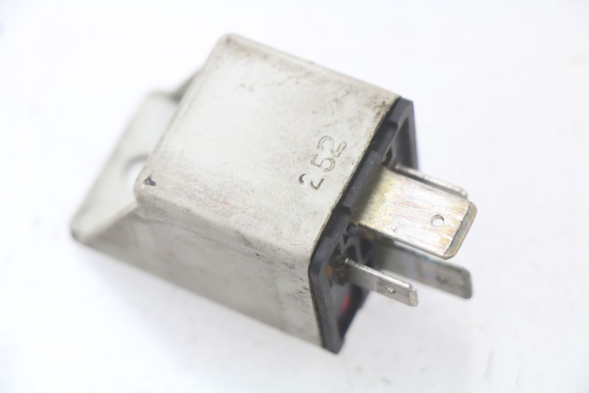 photo de STARTER RELAY PIAGGIO BEVERLY 125 (1998 - 2005) - Main view