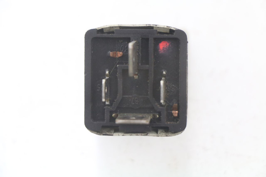 photo de STARTER RELAY PIAGGIO BEVERLY 125 (1998 - 2005) - Component detail