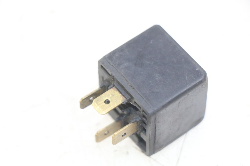 photo de STARTER RELAY MBK BOOSTER SPIRIT 50 (1999 - 2003) - Component detail
