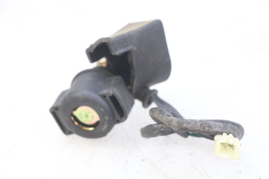 photo de STARTER RELAY BAOTIAN BT 49 QT-9 50 (2006 - 2010) - Component detail