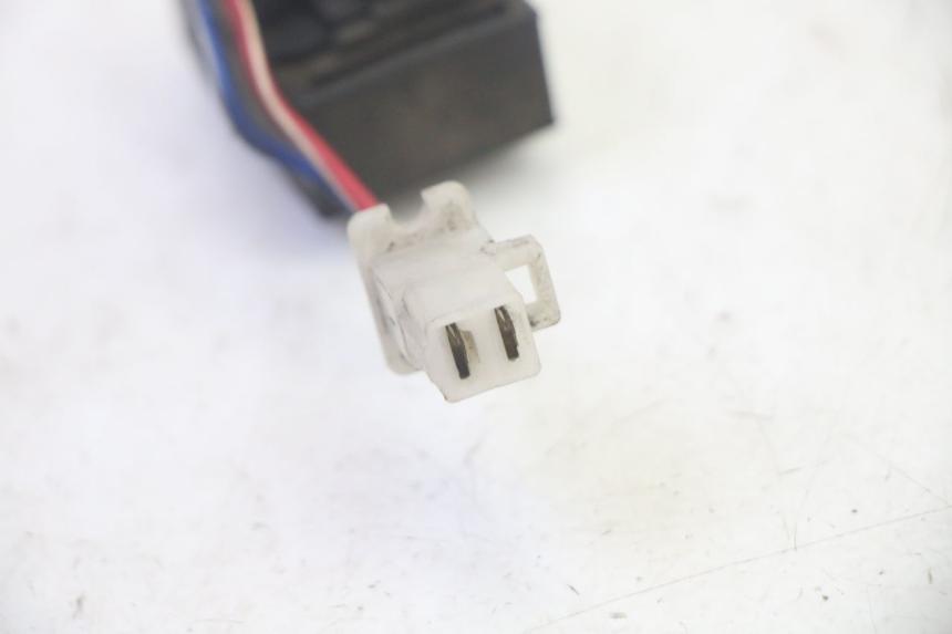 photo de STARTER RELAY SUZUKI BURGMAN 125 (2007 - 2014) - Alternative perspective
