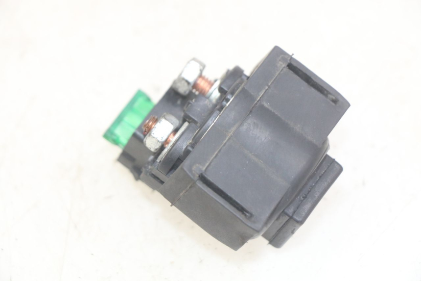 photo de STARTER RELAY HONDA CBR F SC25 1000 (1989 - 1992) - Zoom on usage condition