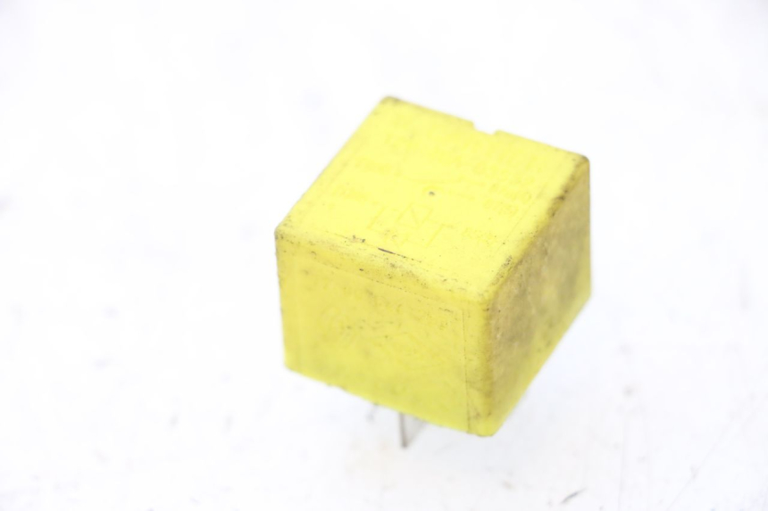 photo de STARTER RELAY PEUGEOT CITYSTAR 2T 50 (2018 - 2021) - Alternative perspective