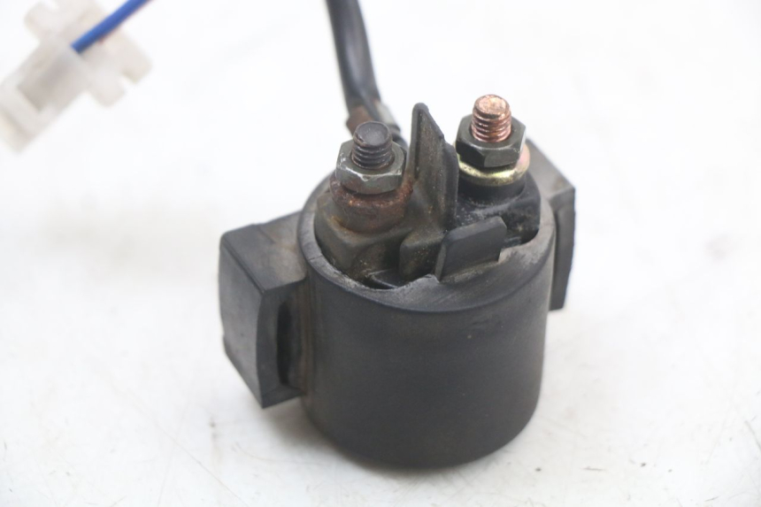 photo de STARTER RELAY YAMAHA CYGNUS X 125 (2004 - 2007) - Component detail