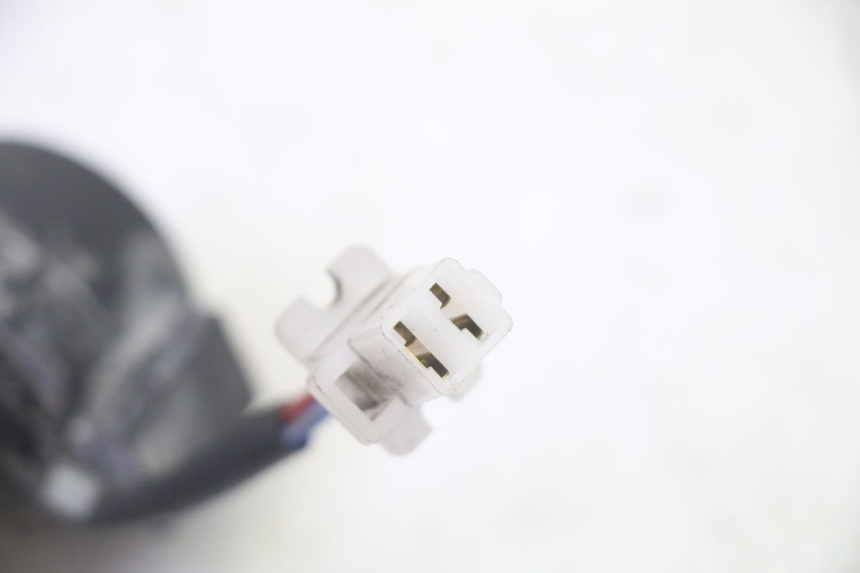 photo de STARTER RELAY YAMAHA CYGNUS X INJECTION 125 (2007 - 2013) - Technical close-up