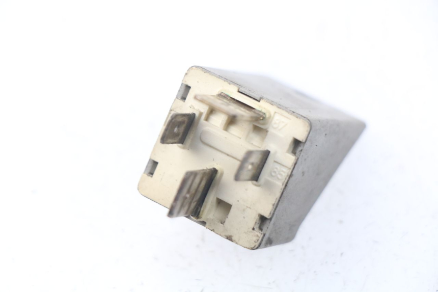 photo de STARTER RELAY GILERA DNA 50 (2000 - 2007) - Zoom on usage condition