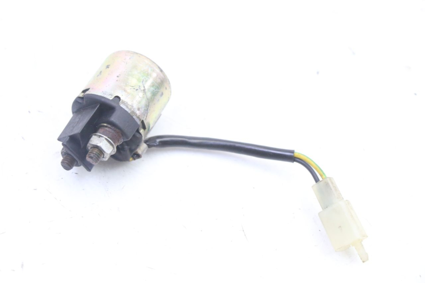 photo de STARTER RELAY PEUGEOT ELYSEO 125 (1999 - 2004) - Zoom on usage condition