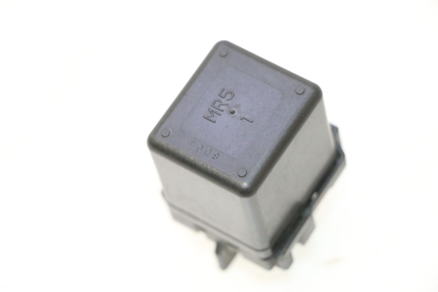 photo de STARTER RELAY KAWASAKI ER-6 ER6 N 650 (2005 - 2009) - Zoom on usage condition