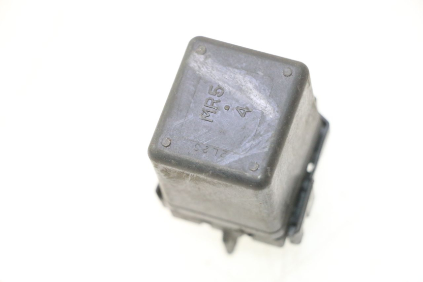 photo de STARTER RELAY HONDA FES PANTHEON 125 (2003 - 2007) - Component detail