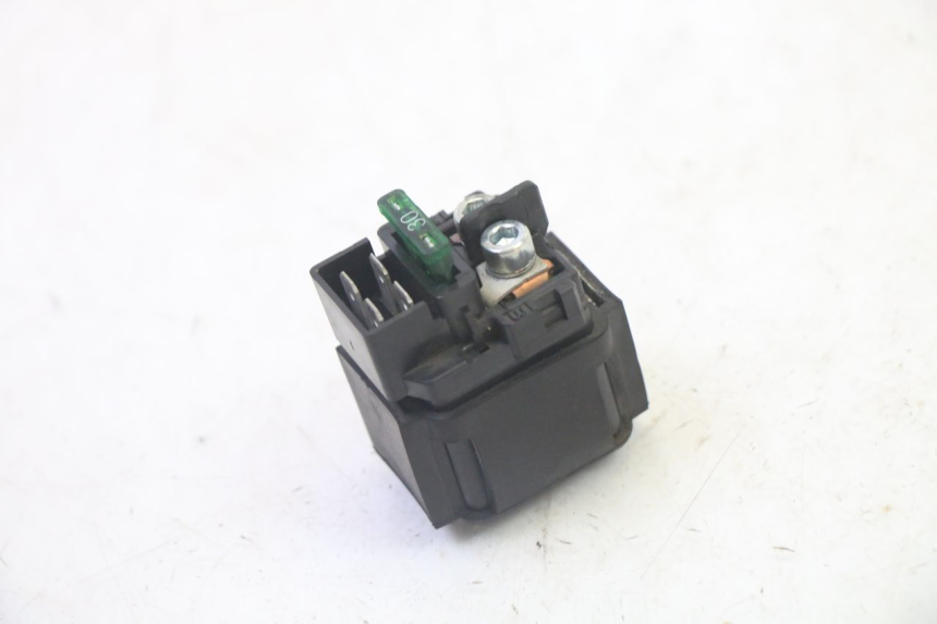 photo de STARTER RELAY HONDA FES S-WING SWING ABS 125 (2007 - 2015) - Zoom on usage condition