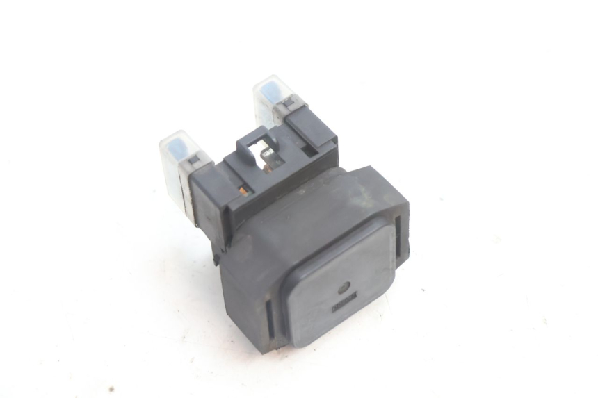 photo de STARTER RELAY YAMAHA FJR 1300 (2001 - 2005) - Alternative perspective