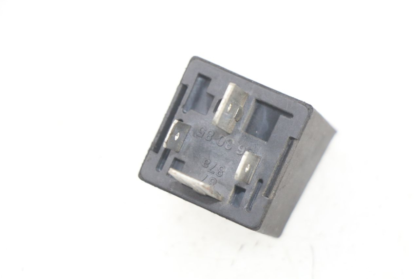 photo de STARTER RELAY PIAGGIO FLY 2T 50 (2004 - 2017) - Zoom on usage condition