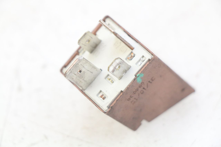 photo de STARTER RELAY PIAGGIO FLY 4T 50 (2013 - 2017) - Zoom on usage condition