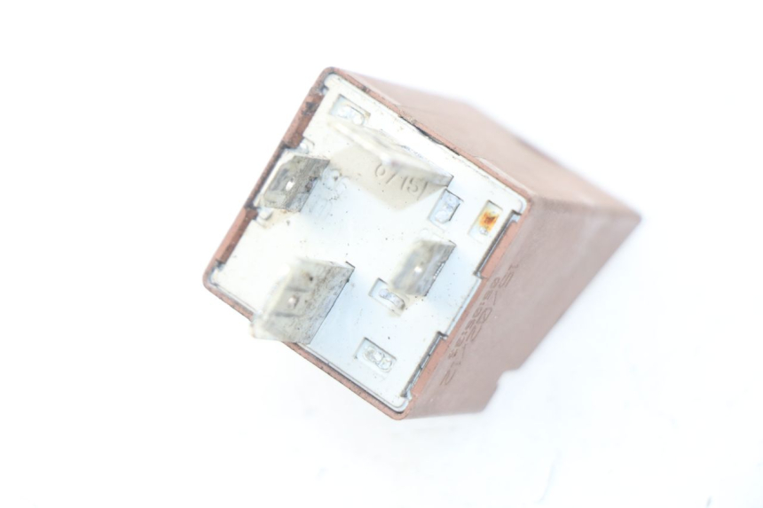 photo de STARTER RELAY PIAGGIO FLY IE 125 (2012 - 2017) - Component detail