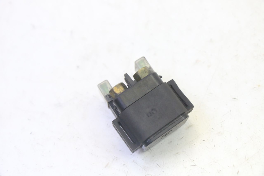 photo de STARTER RELAY YAMAHA FZ6 N FAZER 600 (2004 - 2006) - Component detail