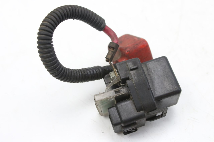 photo de STARTER RELAY SUZUKI GSF S BANDIT 600 (2000 - 2004) - Zoom on usage condition