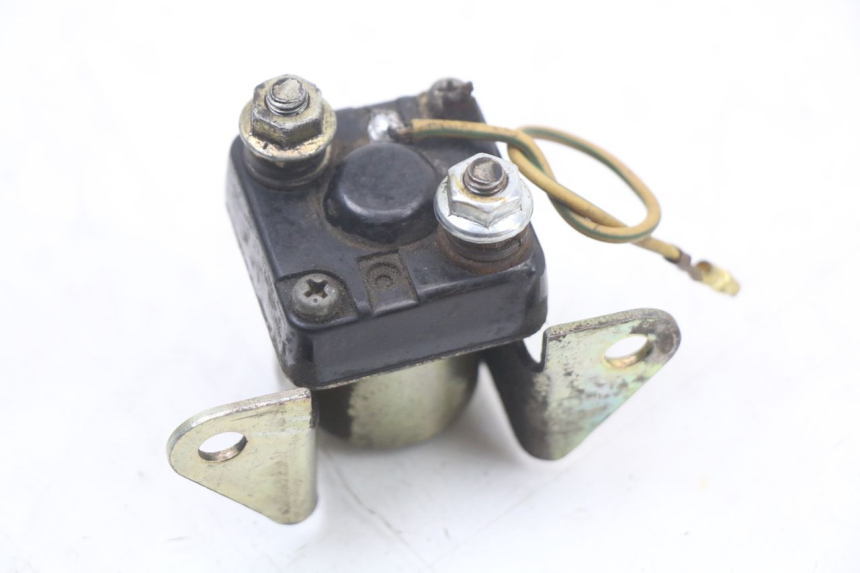 photo de STARTER RELAY SUZUKI GSX E 250 (1982 - 1983) - Component detail