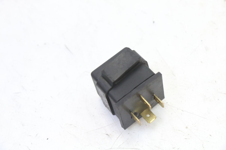 photo de STARTER RELAY YAMAHA JOG R 50 (2004 - 2014) - Component detail