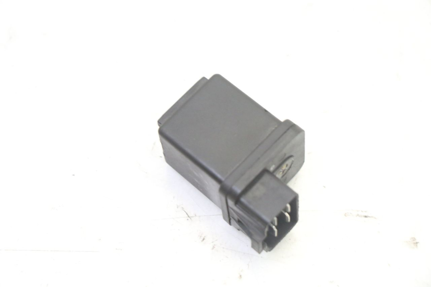 photo de STARTER RELAY PEUGEOT KISBEE 2T 50 (2018 - 2022) - Alternative perspective