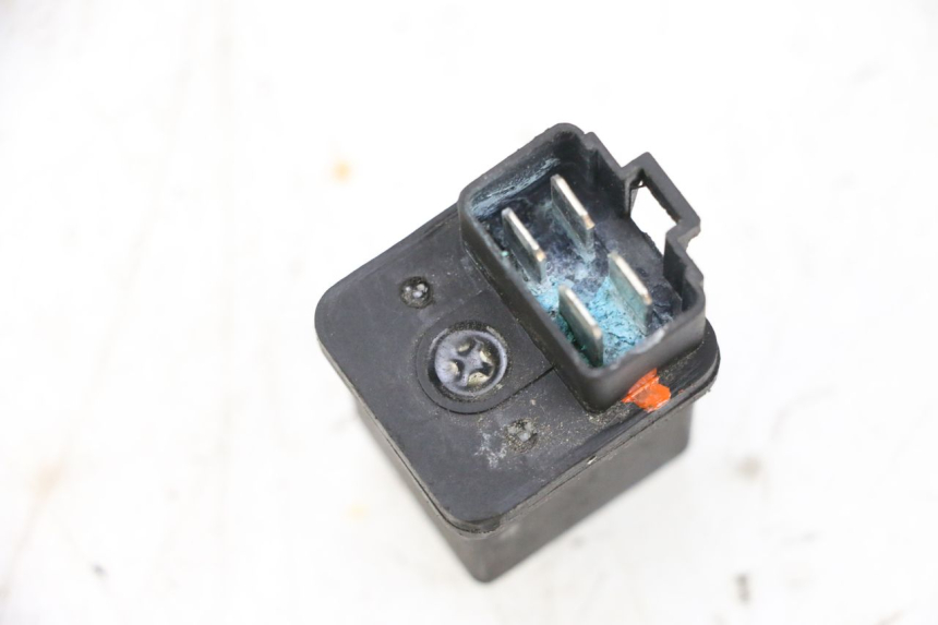 photo de STARTER RELAY PEUGEOT KISBEE 2T 50 (2010 - 2017) - Alternative perspective