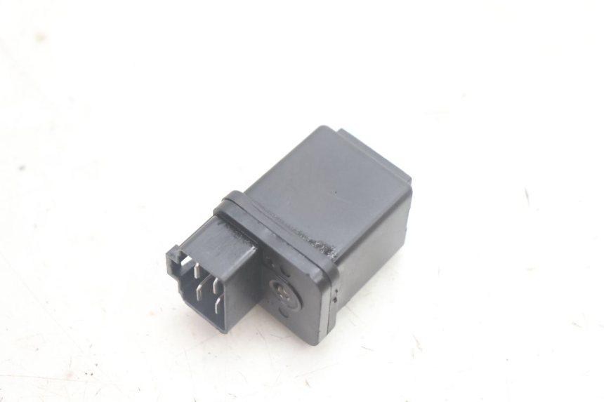 photo de STARTER RELAY PEUGEOT KISBEE 2T 50 (2010 - 2017) - Alternative perspective