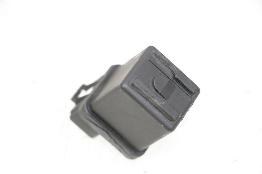 photo de STARTER RELAY PEUGEOT KISBEE 4T 50 (2010 - 2017) - Alternative perspective